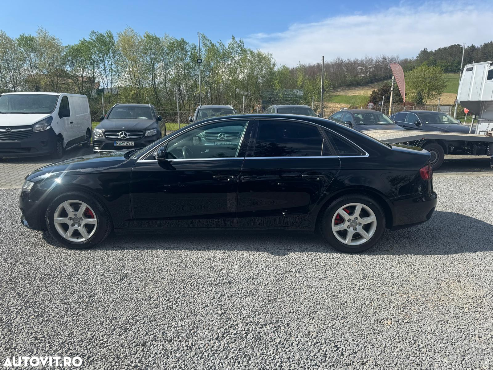 Audi A4 2.0 TDI B8 - 21