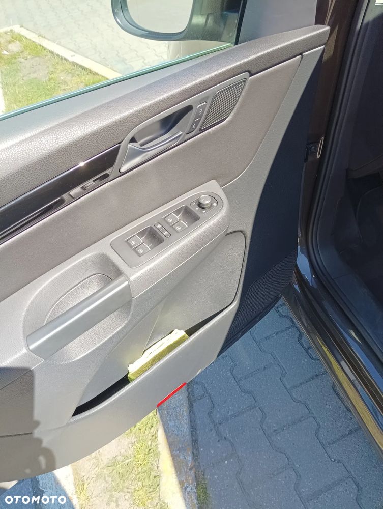 Volkswagen Sharan 2.0 TDI (BlueMotion Technology) Highline - 13