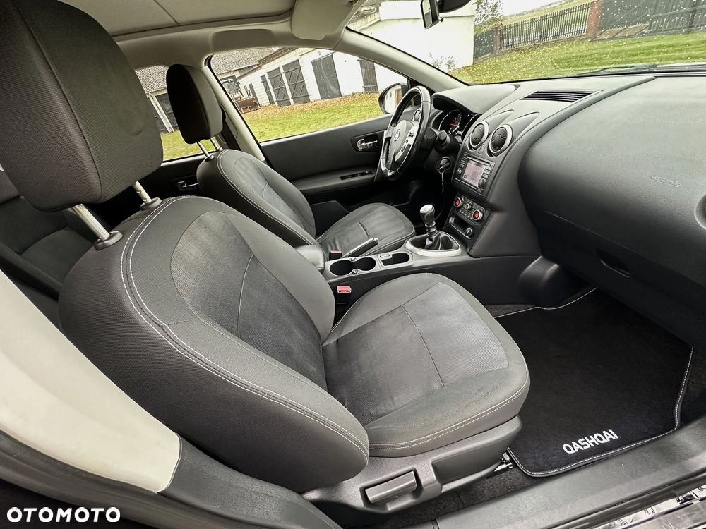 Nissan Qashqai+2 2.0 Tekna - 8