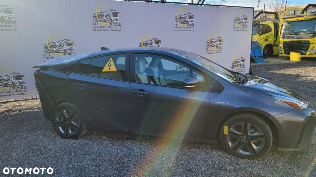 Toyota Prius - 10