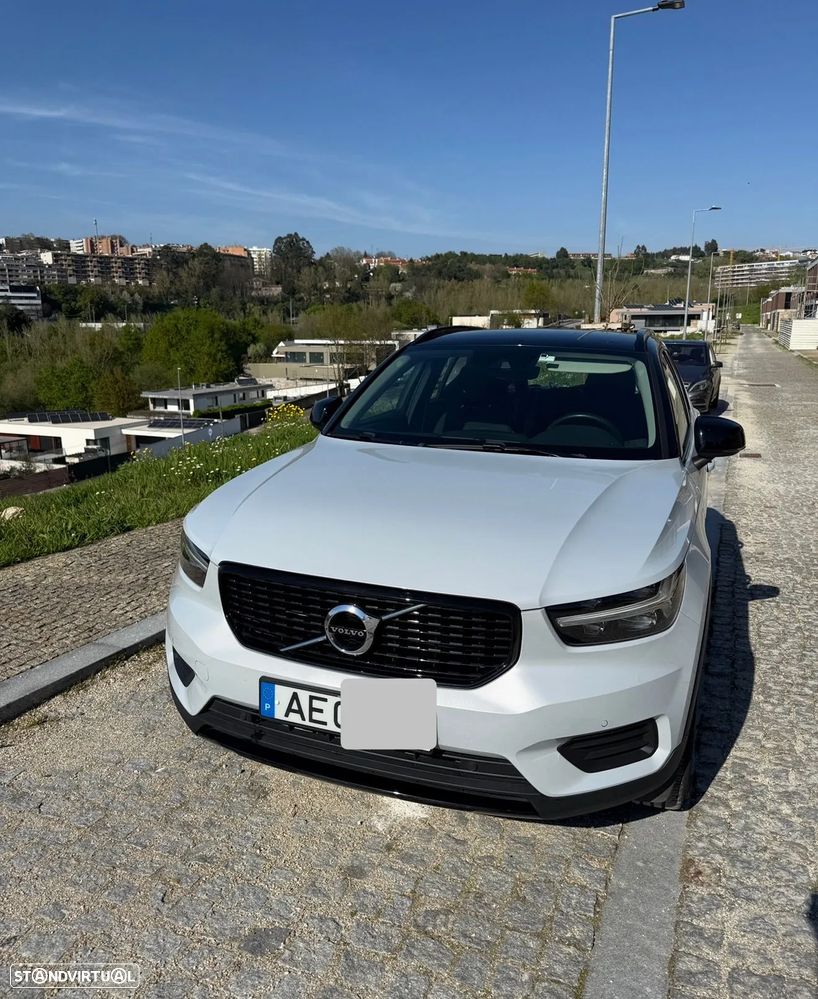 Volvo XC 40 1.5 T5 PHEV R-Design Expression - 2