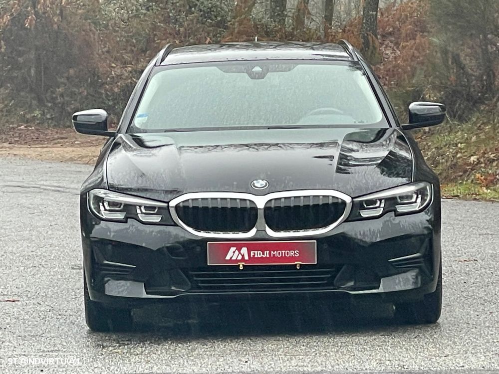 BMW 318 d Line Sport - 2