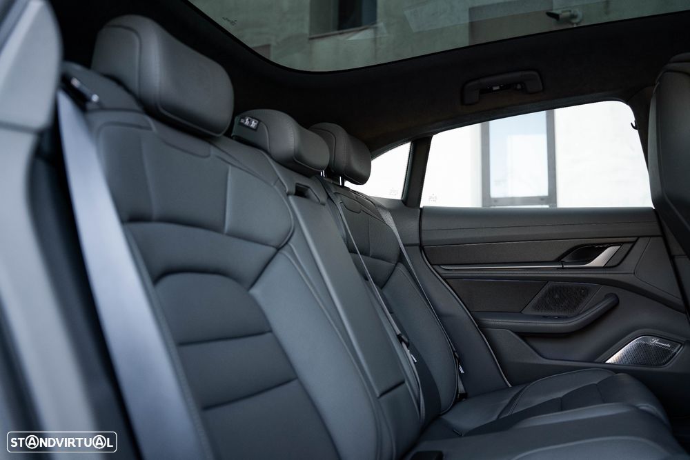 Porsche Taycan Sport Turismo Turbo S - 53