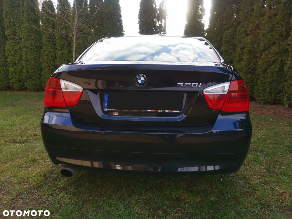 BMW Seria 3 - 22