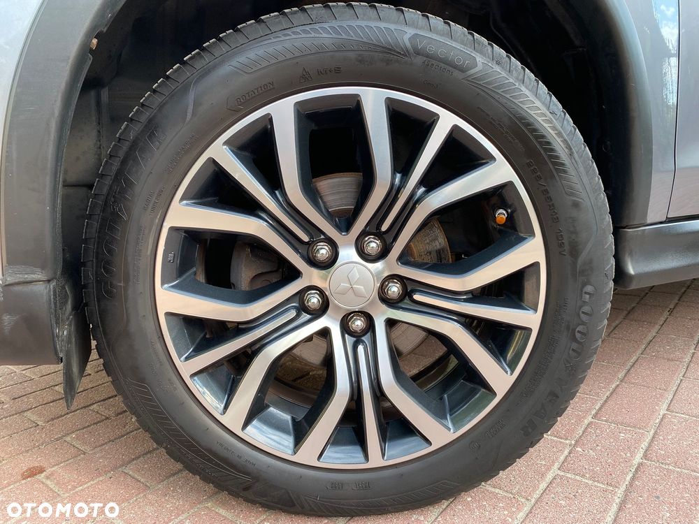 Mitsubishi ASX 1.6 2WD Diamant Edition+ - 12