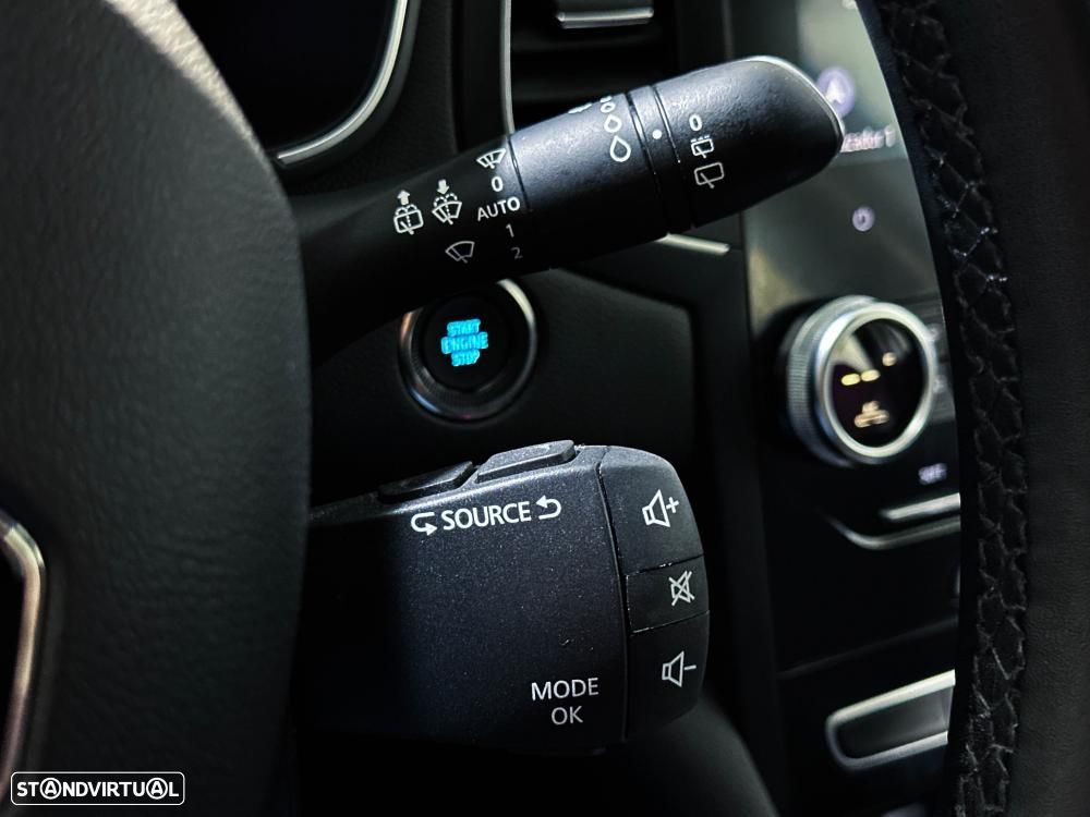 Renault Mégane 1.6 Plug-In Limited - 46
