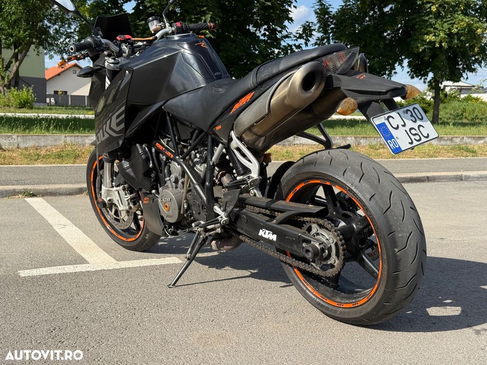 KTM 990 Super Duke - 7