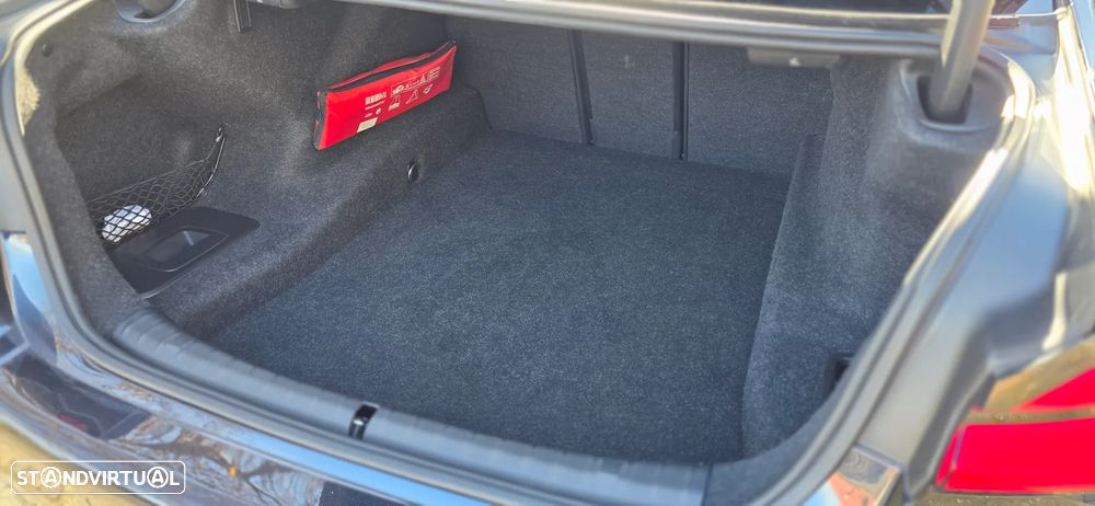 BMW 520 d Pack M Auto - 8