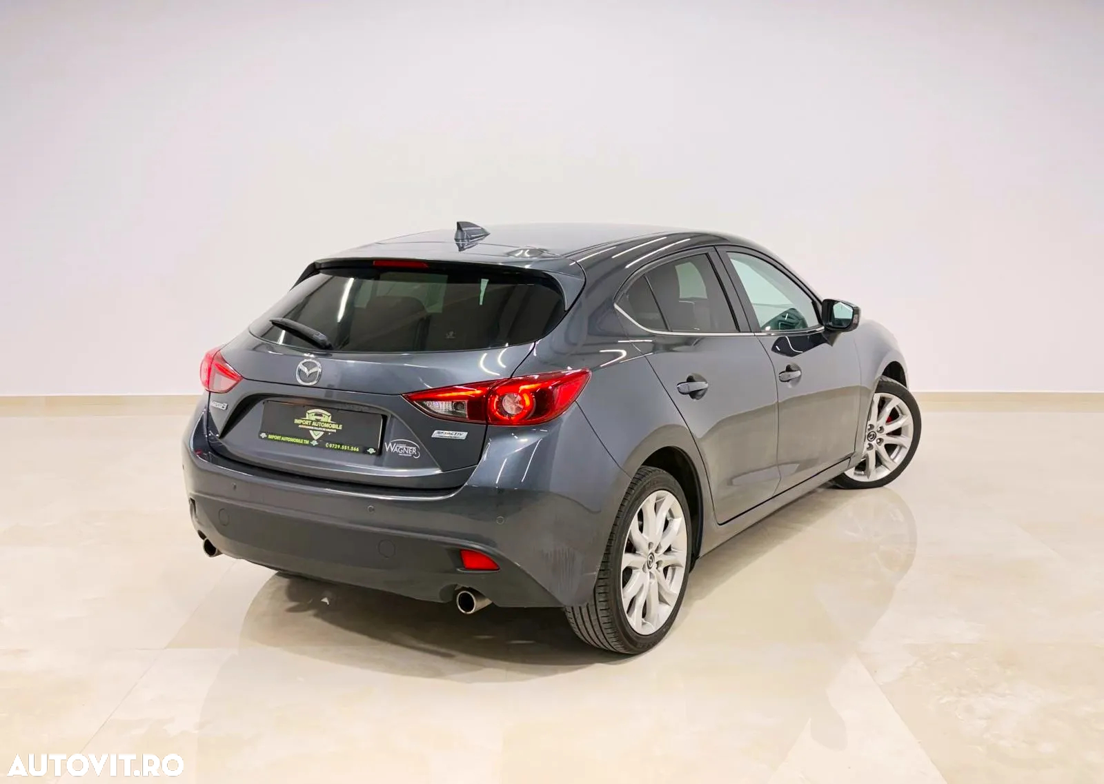 Mazda 3 - 17