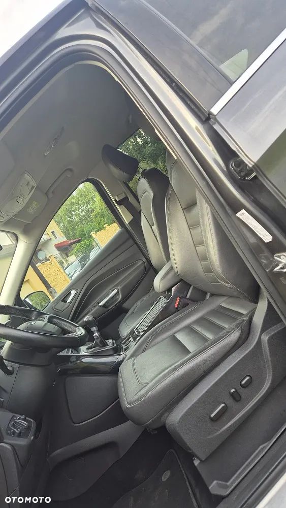Ford Kuga 2.0 TDCi 4WD Titanium - 6