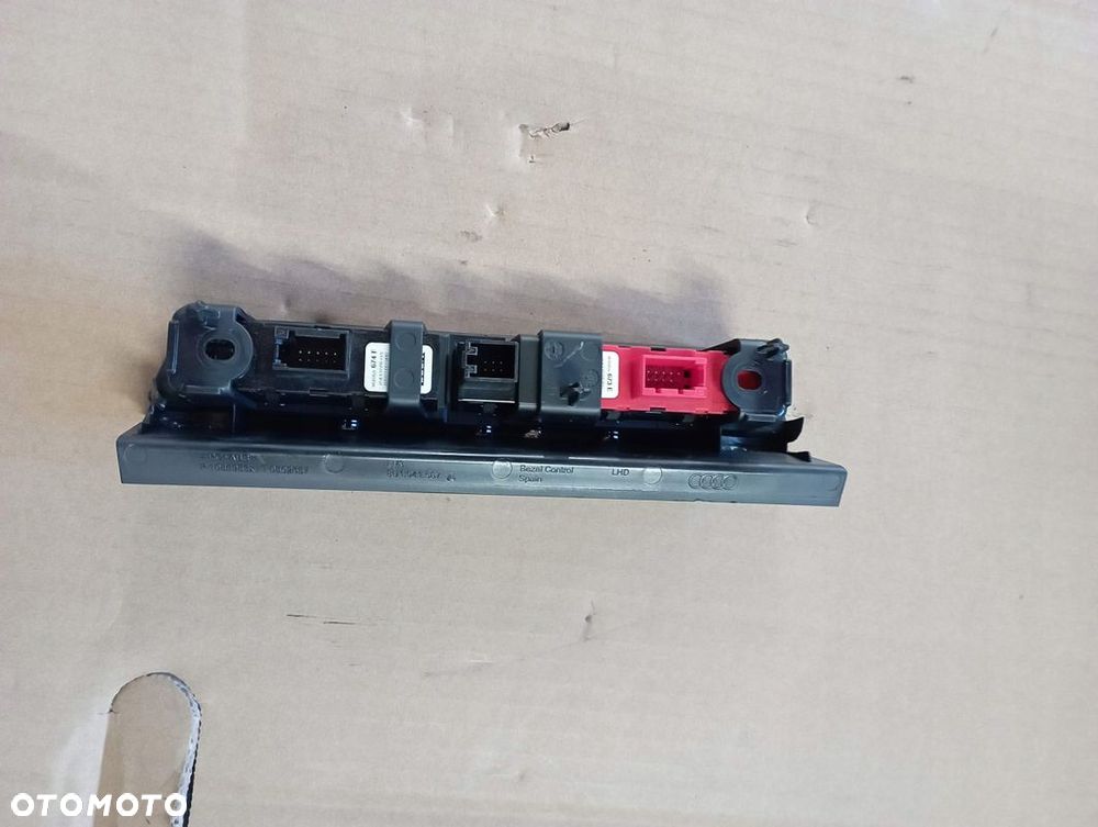 AUDI Q3 PANEL PRZEŁĄCZNIK 8X1941531AH 8P0919093 - 2