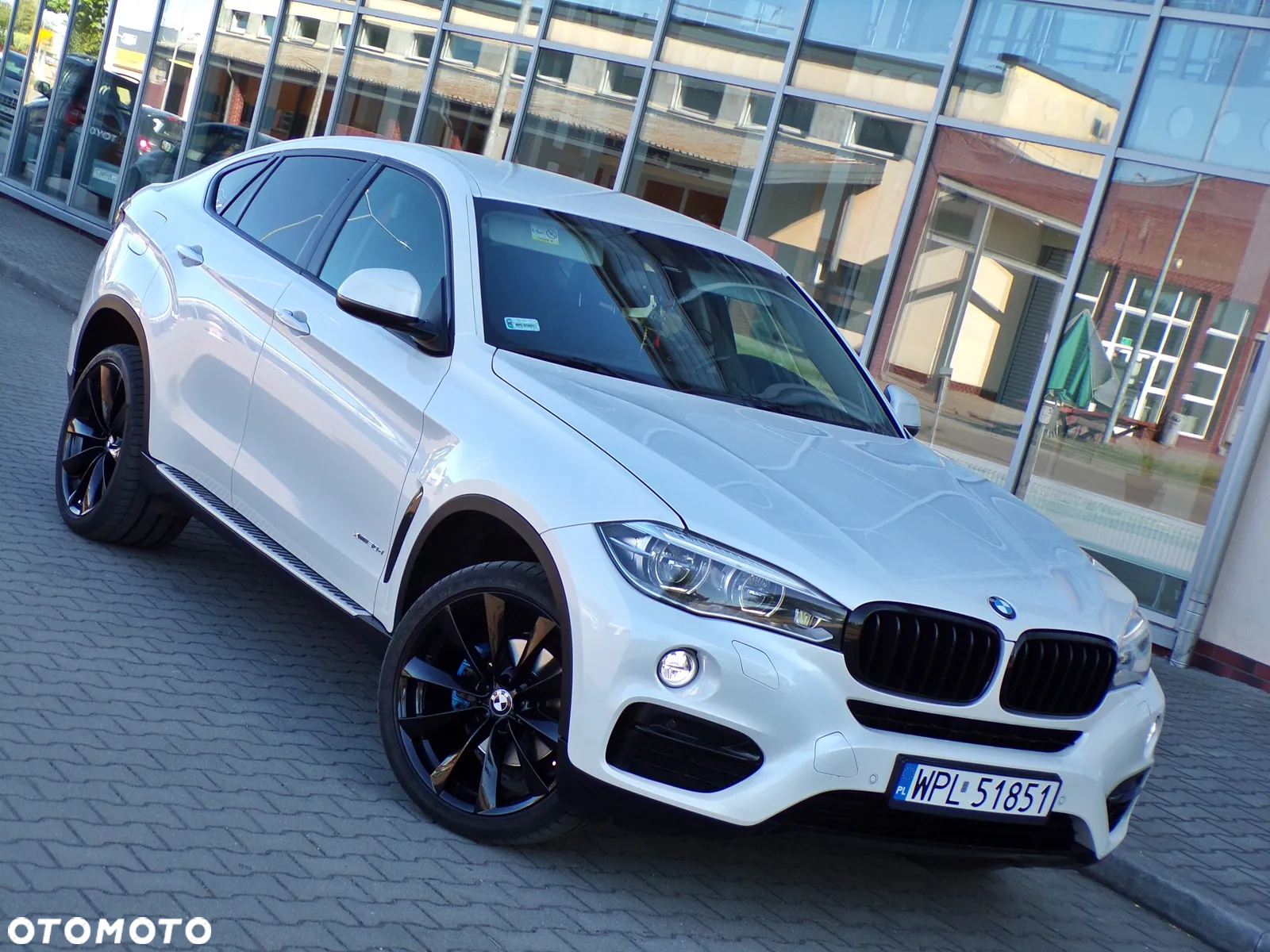 BMW X6 xDrive30d - 13