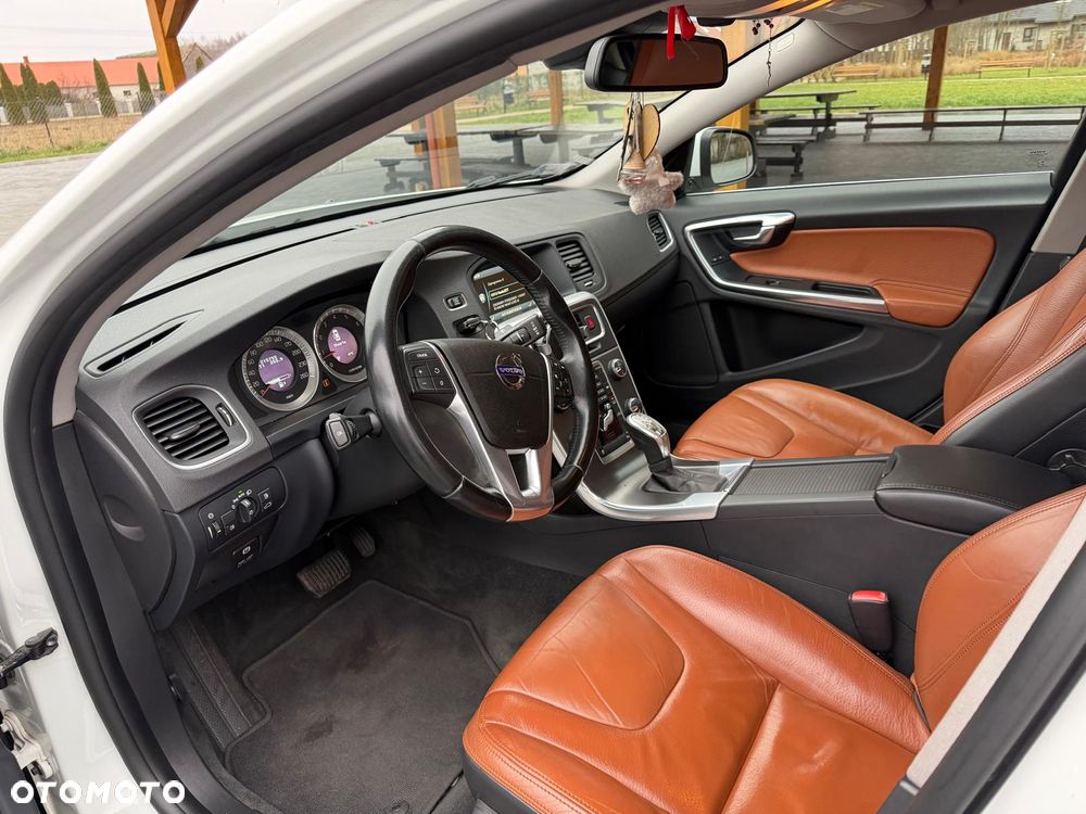 Volvo S60 2.5 T5 - 8