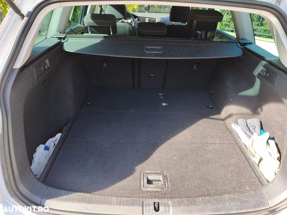 Volkswagen Golf 2.0 TDI BMT Comfortline - 14