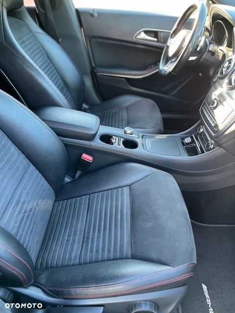 Mercedes-Benz CLA 200 7G-DCT AMG Line - 7
