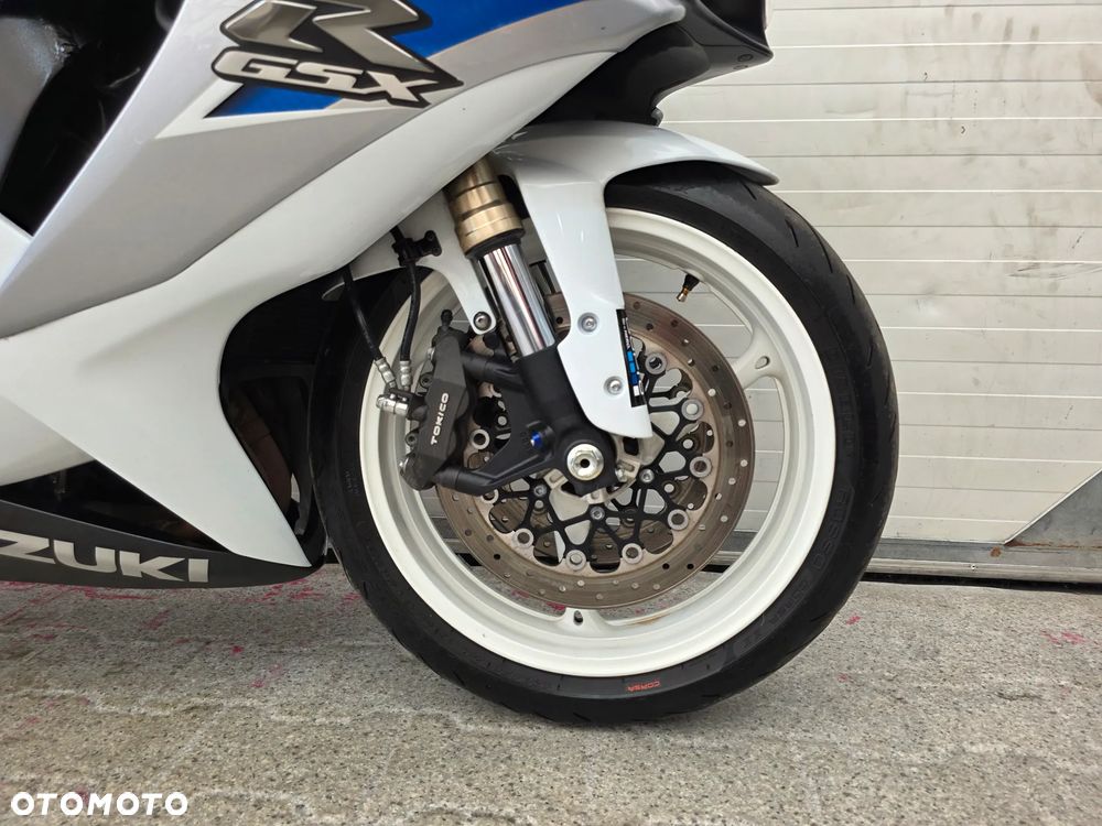 Suzuki GSX-R - 13