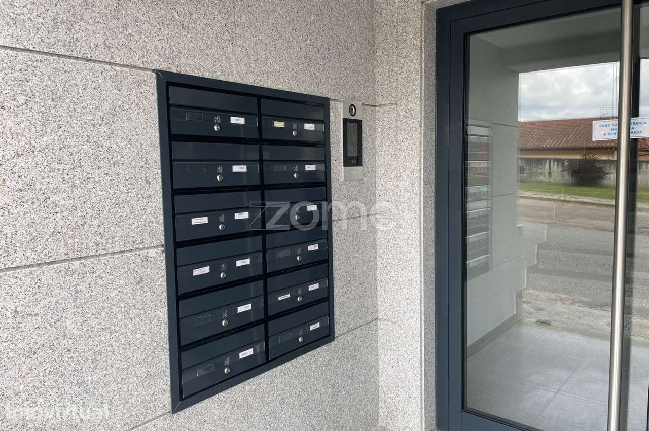 Apartamentos T2 Novos com Garagem Fechada para 2 Carros em Chaves - Grande imagem: 2/11