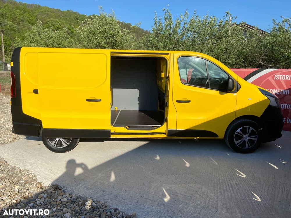 Renault Trafic - 10