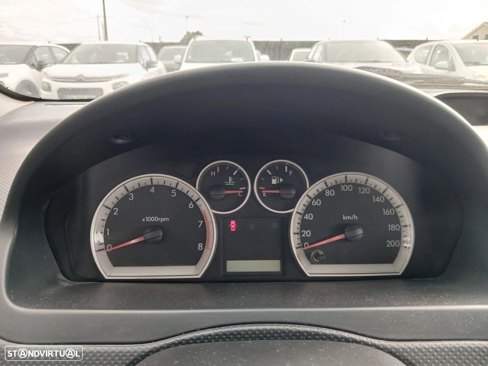 Chevrolet Aveo 1.2 L - 3