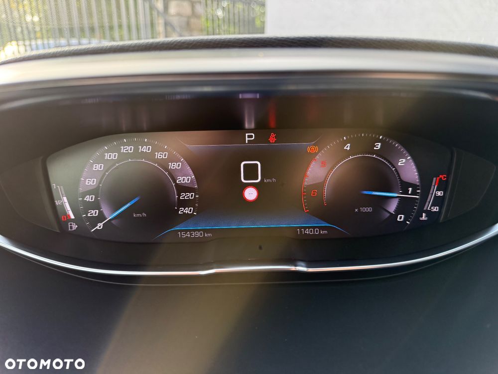 Peugeot 3008 1.5 BlueHDi Road Trip S&S EAT8 - 27