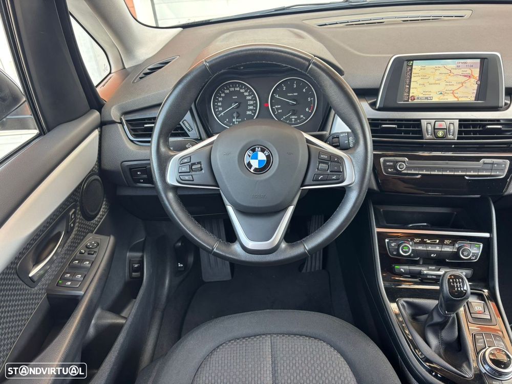BMW 216 Active Tourer d Line Sport - 23