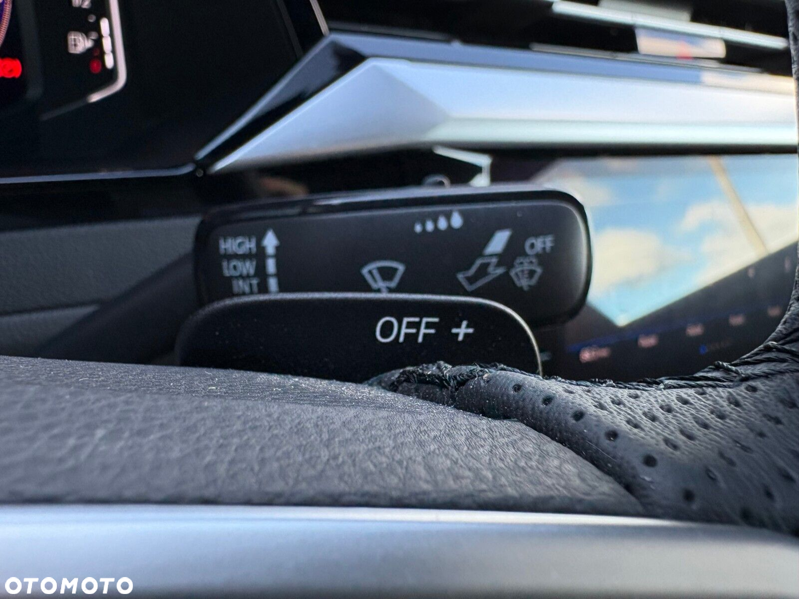 Volkswagen Arteon 2.0 TSI R-Line DSG - 27