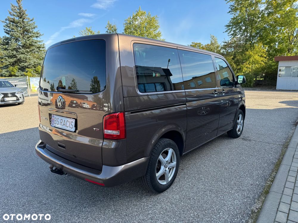 Volkswagen Caravelle - 2