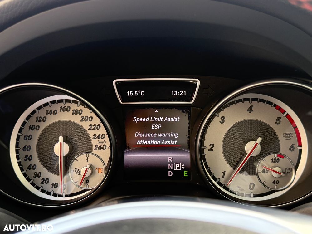 Mercedes-Benz CLA - 16