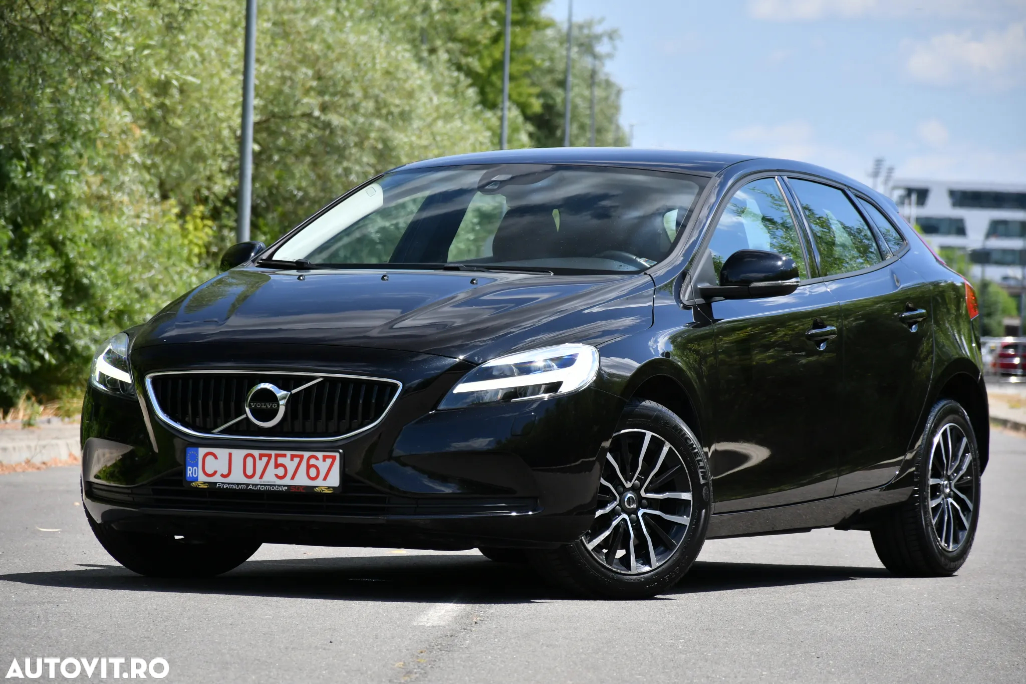 Volvo V40 T2 Summum - 13