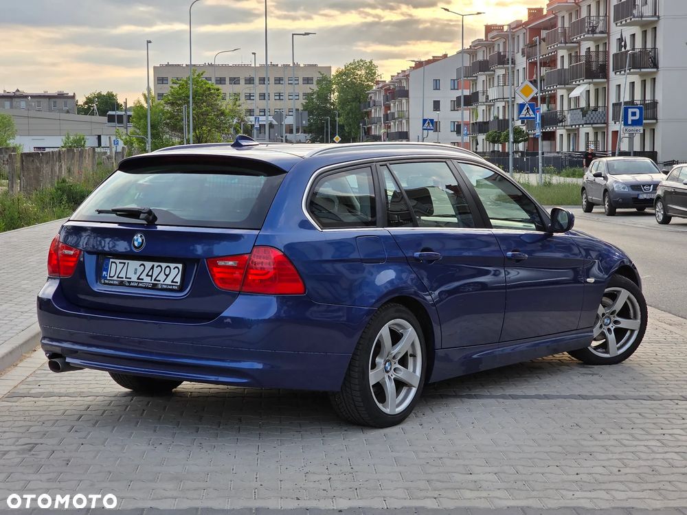 BMW Seria 3 320d - 5