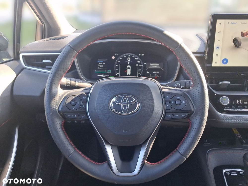Toyota Corolla 2.0 Hybrid GR Sport - 13