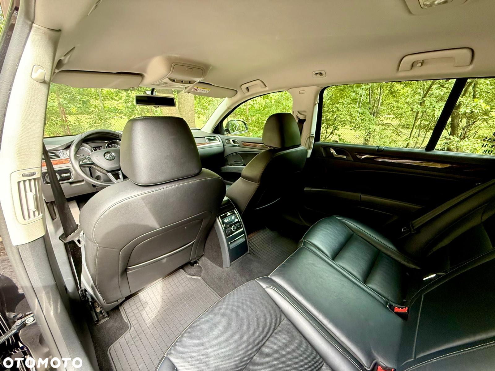 Skoda Superb 2.0 TDI 4x4 Platinum DSG - 16