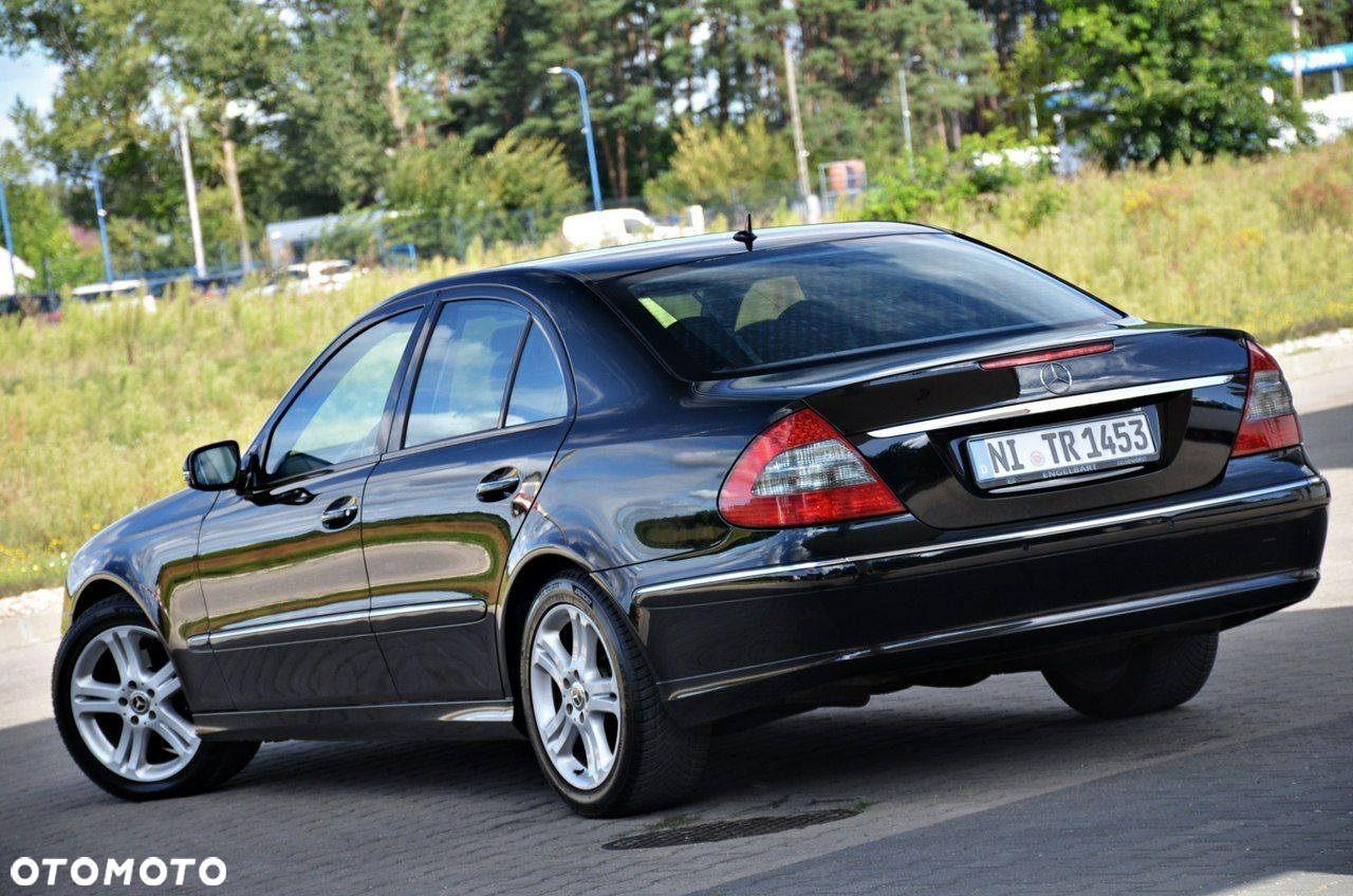 Mercedes-Benz Klasa E - 8