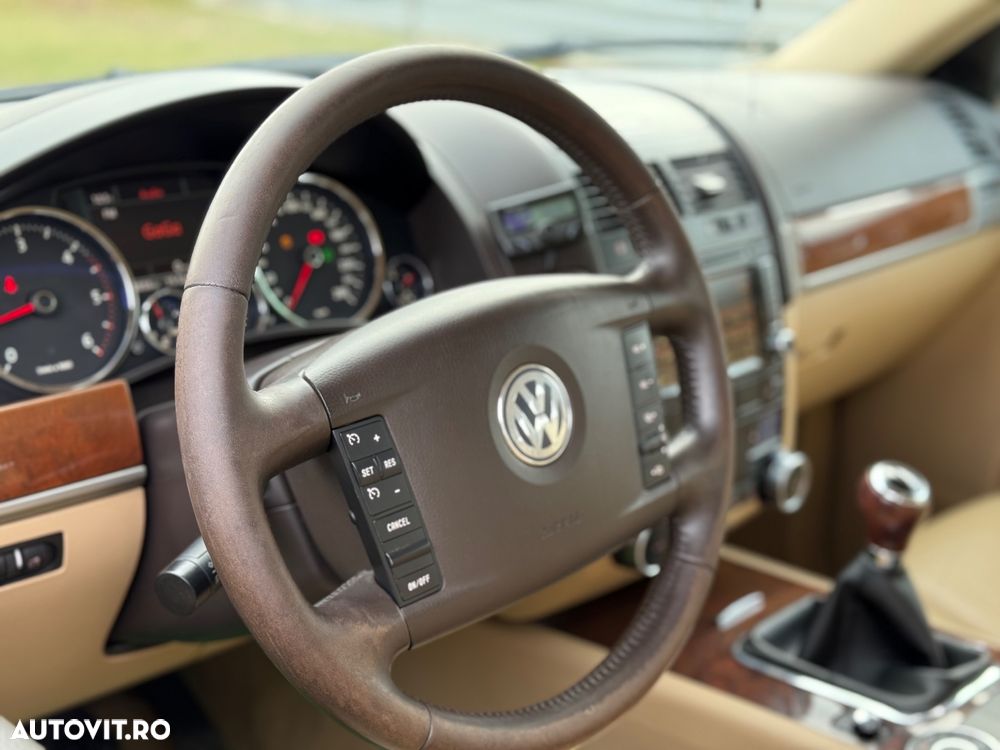 Volkswagen Touareg 2.5 TDI R5 - 11