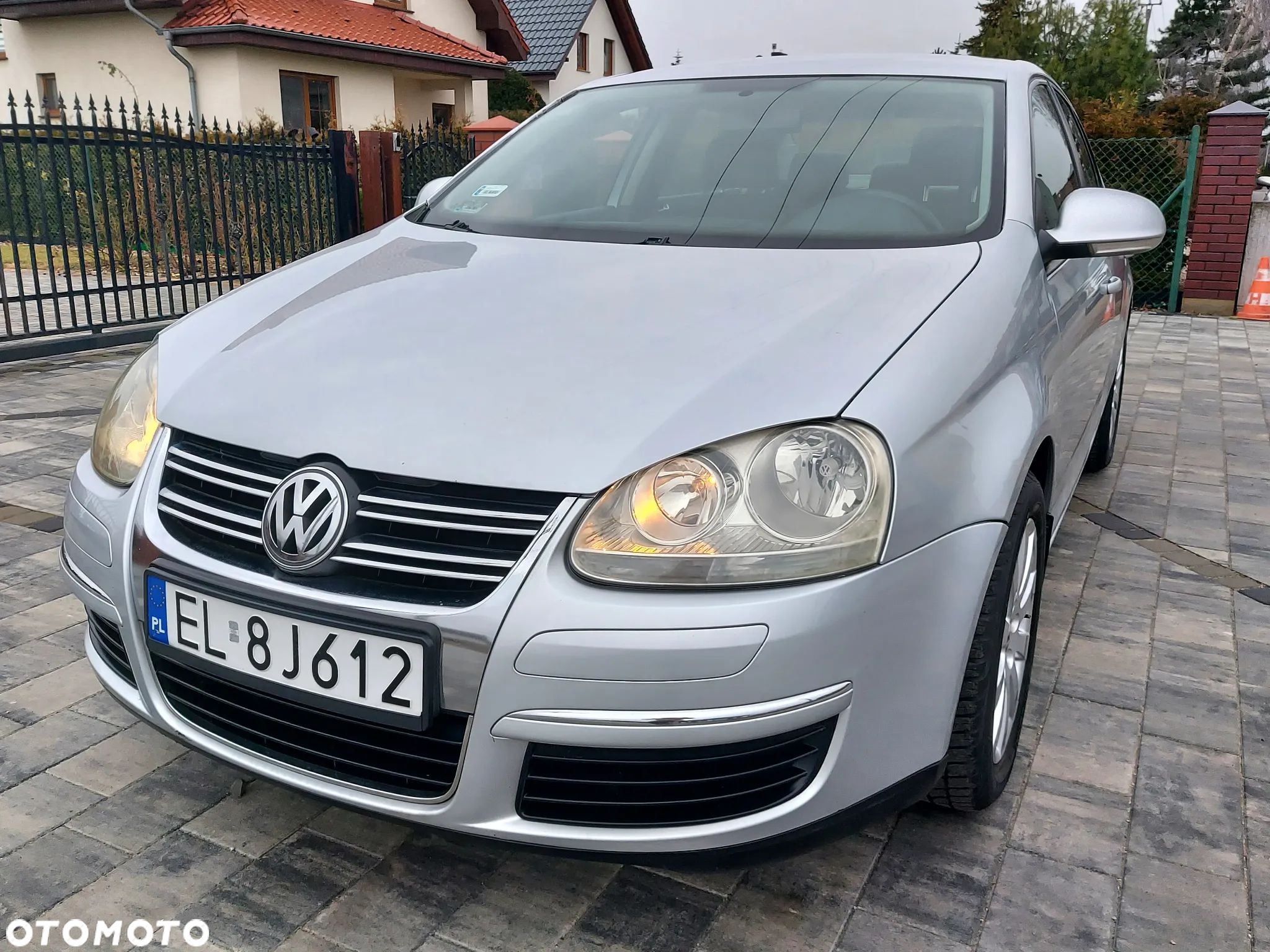 Volkswagen Jetta 1.6 Comfortline - 1
