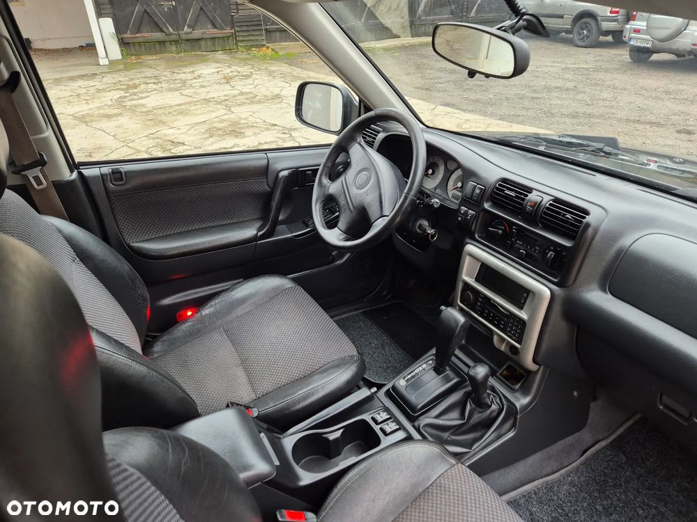 Opel Frontera 3.2 LTD - 18