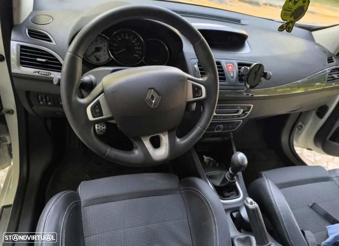 Renault Mégane Sport Tourer 1.5 dCi GT Line - 4