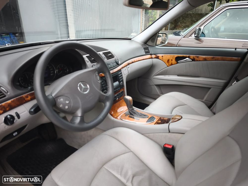 Mercedes-Benz E 220 CDI Auto Elegance - 6