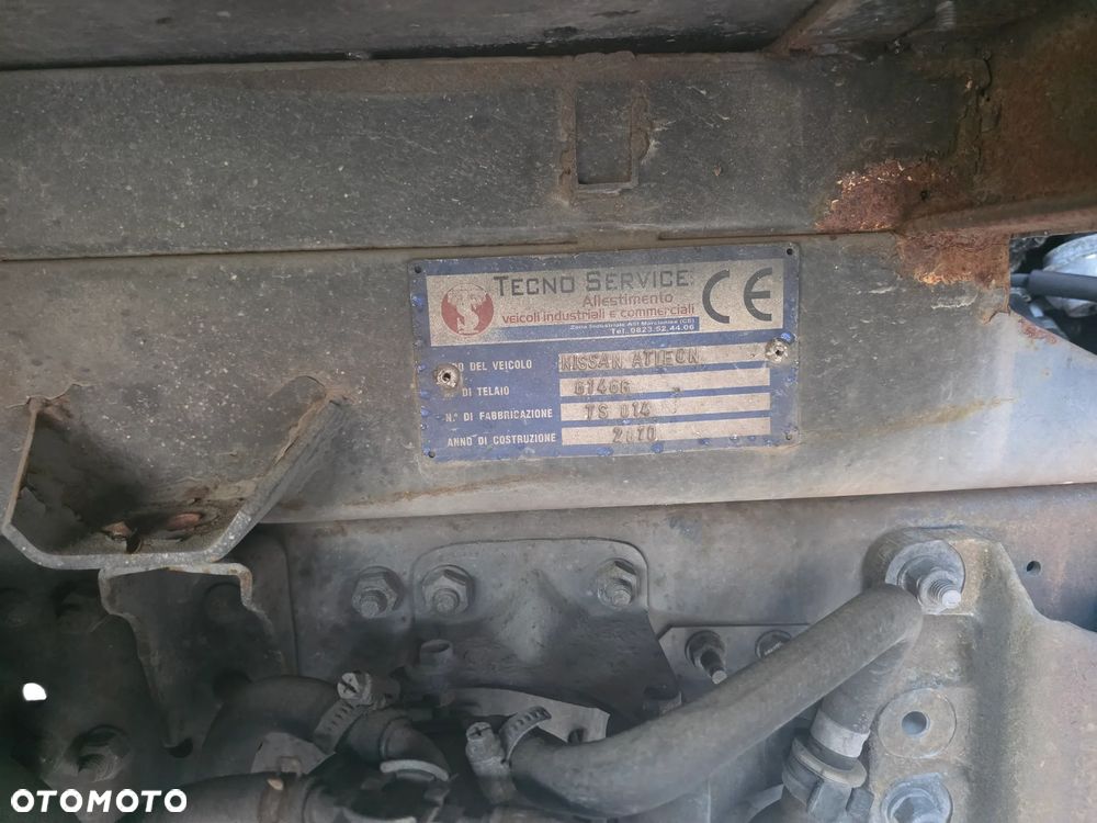 Nissan ATLEON - 16