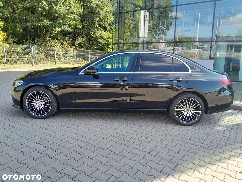 Mercedes-Benz Klasa C 180 9G-TRONIC - 3