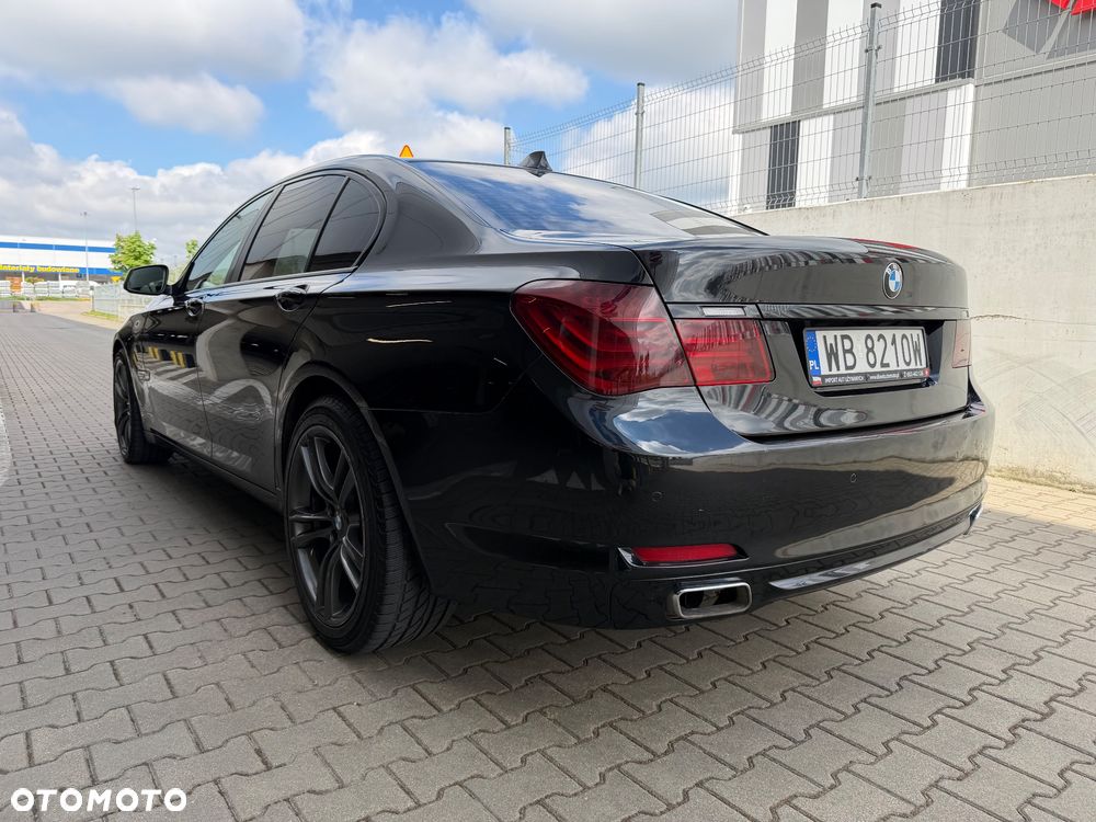 BMW Seria 7 730d Blue Performance - 8