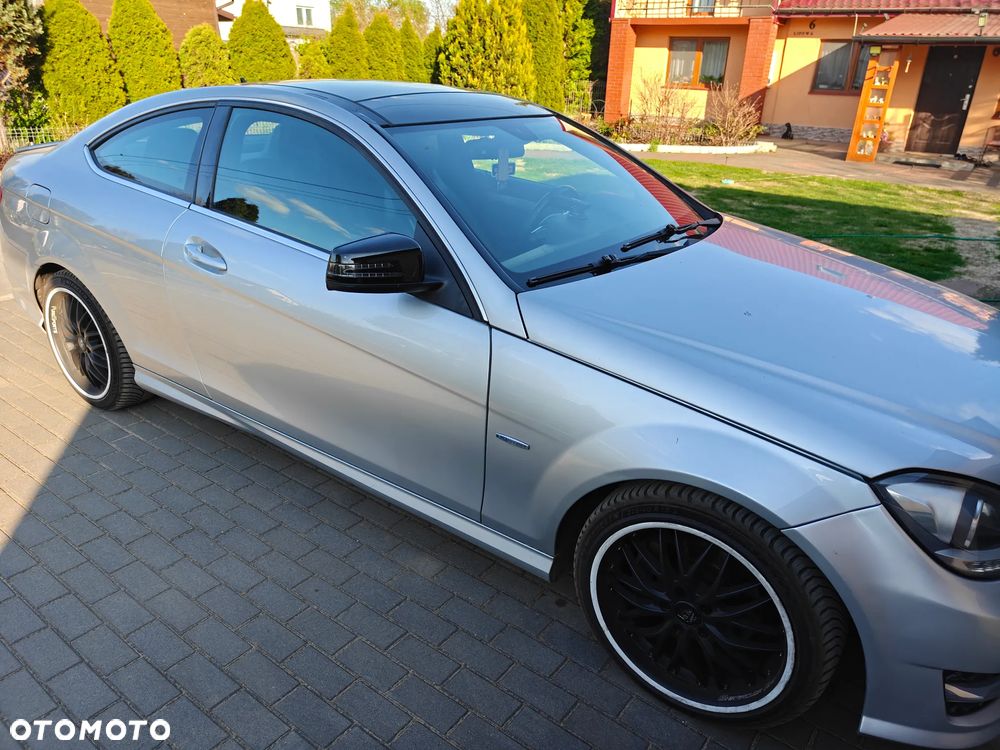 Mercedes-Benz Klasa C 250 (BlueEFFICIENCY) 7G-TRONIC - 3