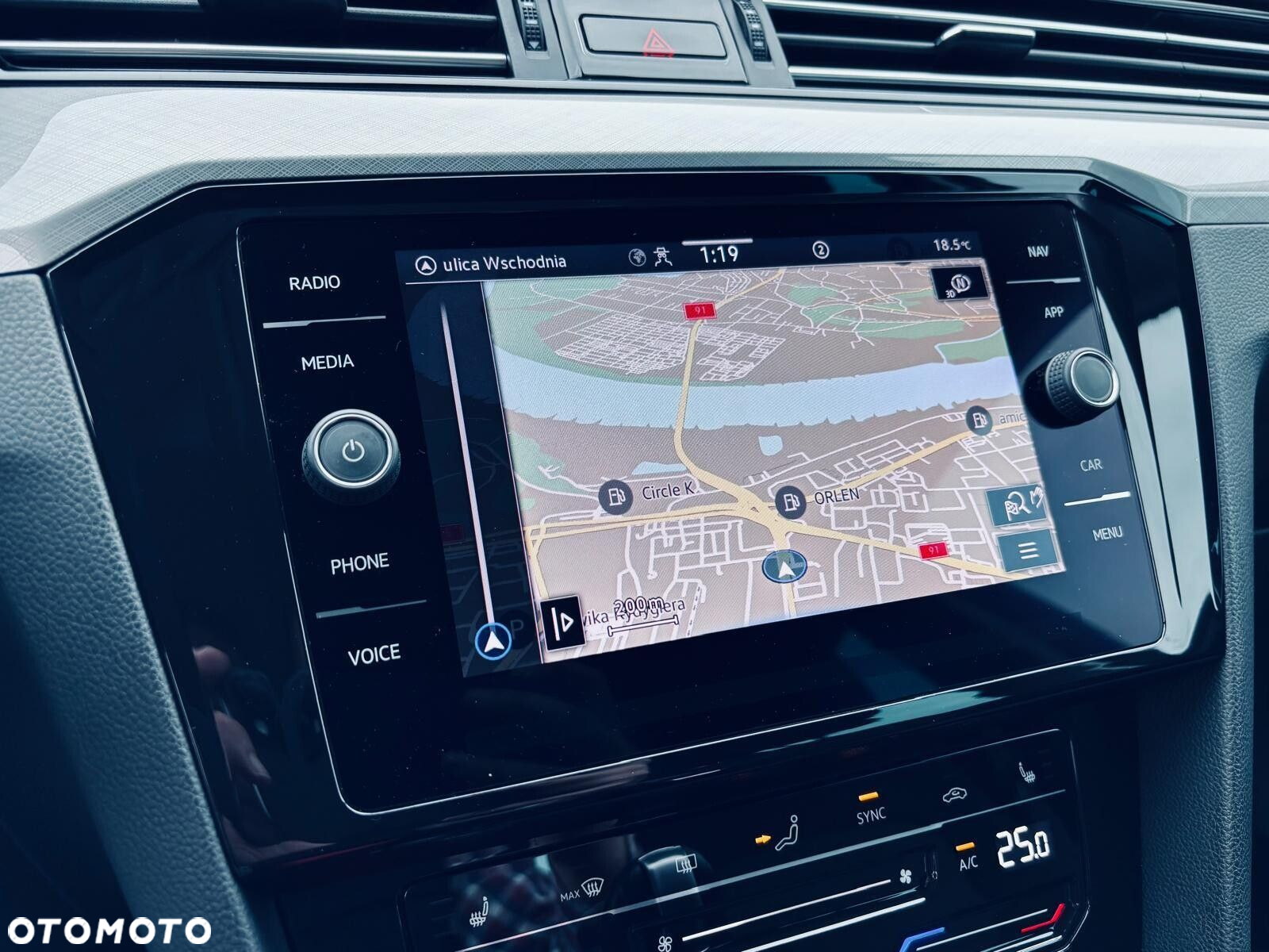 Volkswagen Passat 2.0 TDI EVO Business DSG - 29