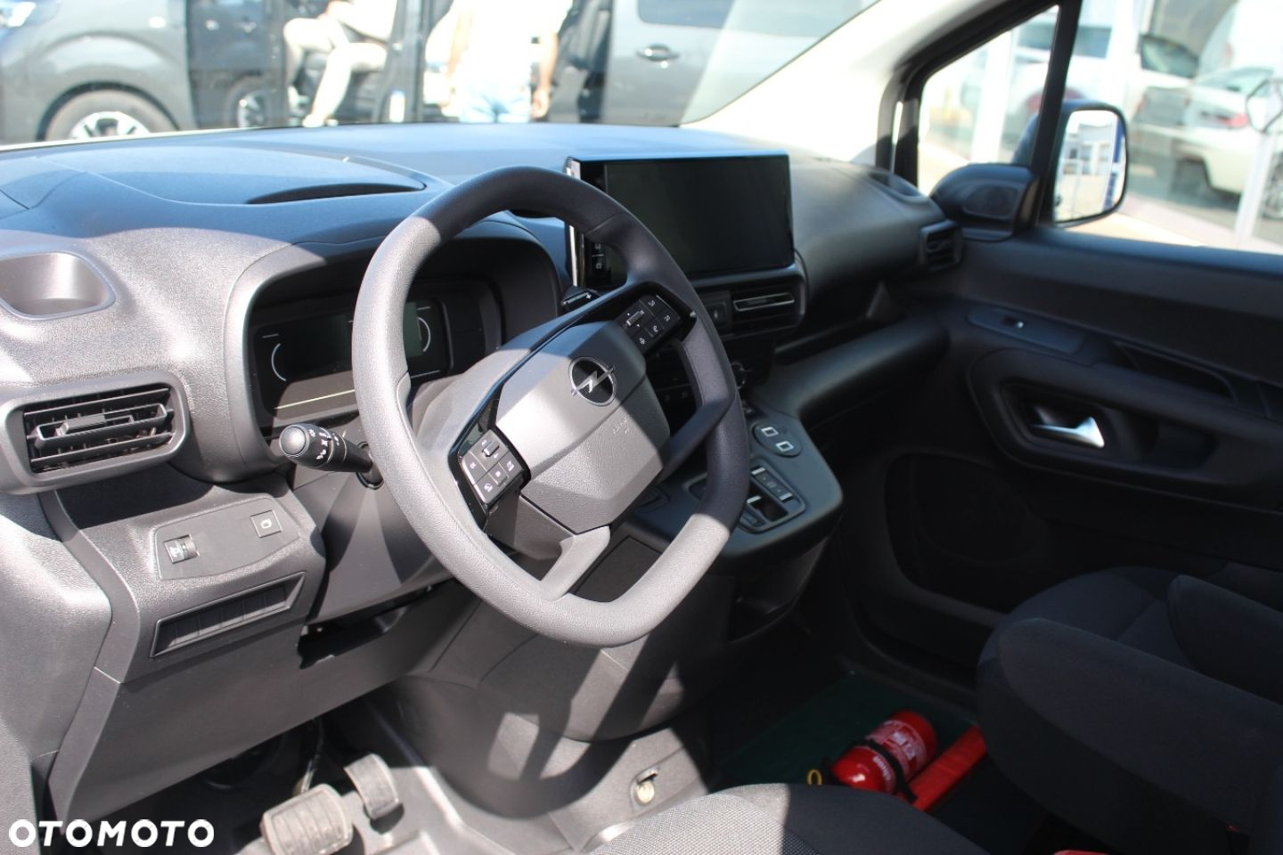 Opel COMBO - 15
