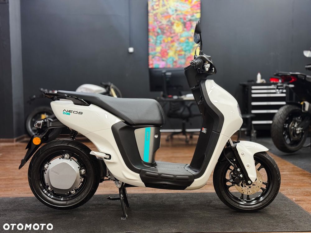 Yamaha Neos