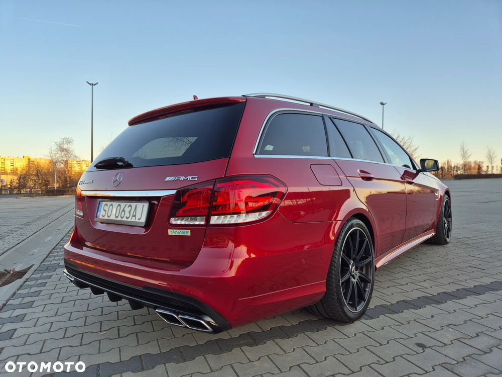 Mercedes-Benz Klasa E 63 AMG 4Matic AMG Speedshift MCT - 26