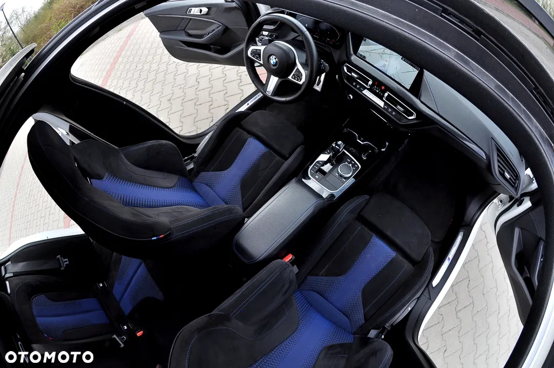 BMW Seria 1 120i M Sport - 4