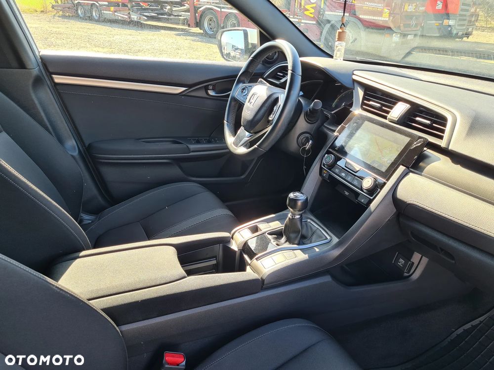 Honda Civic 1.0 T Comfort Sport Line - 35