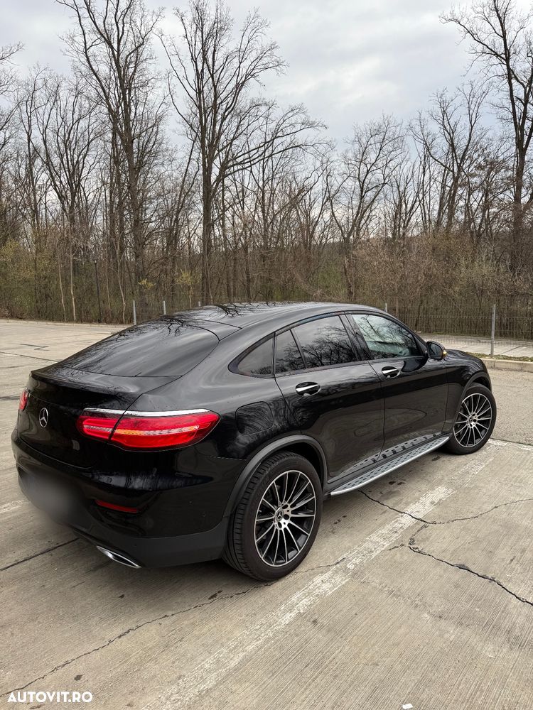 Mercedes-Benz GLC Coupe 250 d 4Matic 9G-TRONIC AMG Line - 35