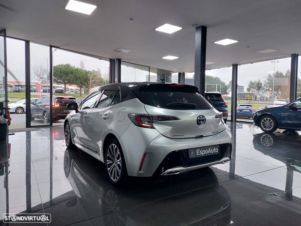 Toyota Corolla 2.0 Hybrid Exclusive - 4